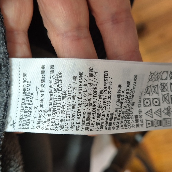 Kirkland Cozy Gray Robe with Belt Sz M VERY VERY SUBSTANTIAL ROBE - Picture 12 of 14